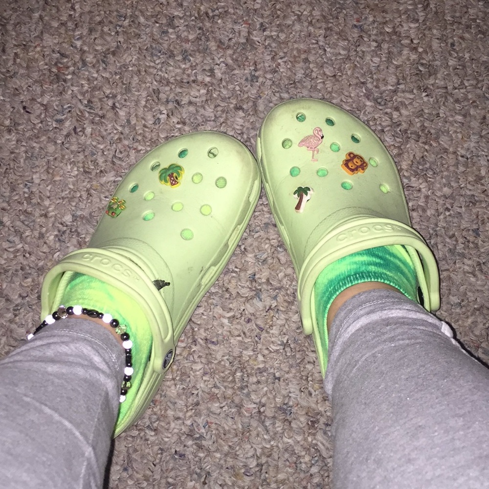 crocs.